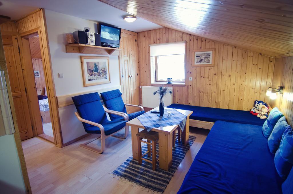 Rodinne Apartmany Alpinka Oscadnica Eksteriør billede